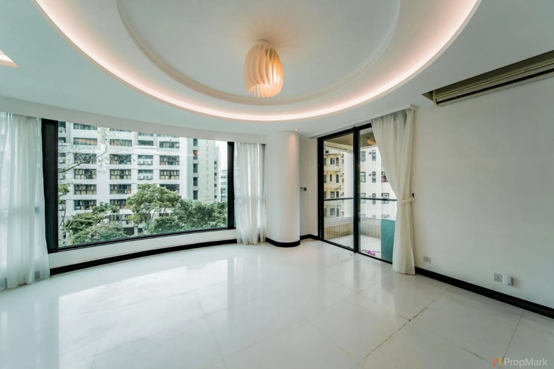 8 Shiu Fai Terrace - Photo 5