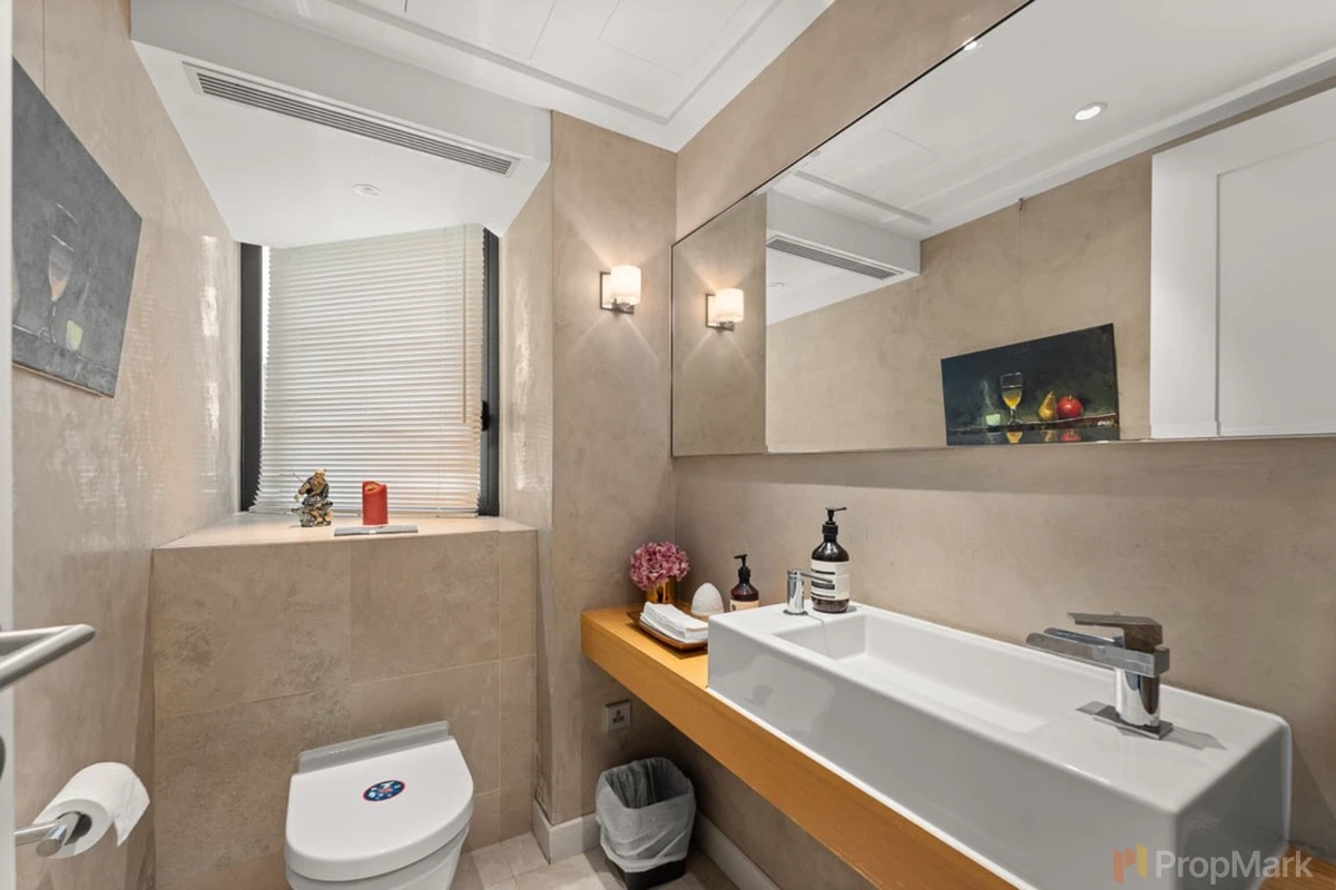 South Bay Towers - Photo 16