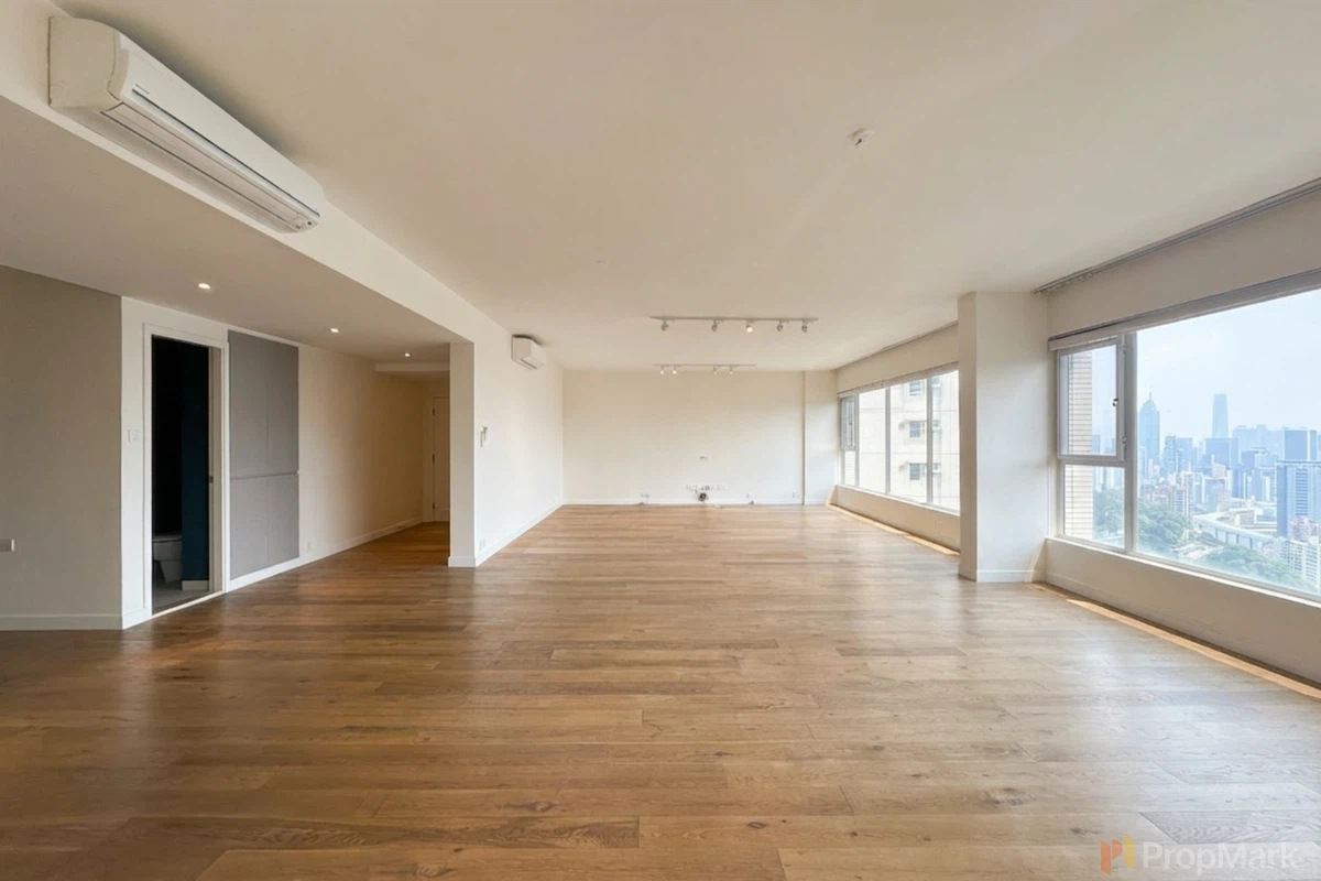 Leon Court - Photo 2