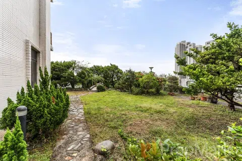 5 Purves Road - Photo 2