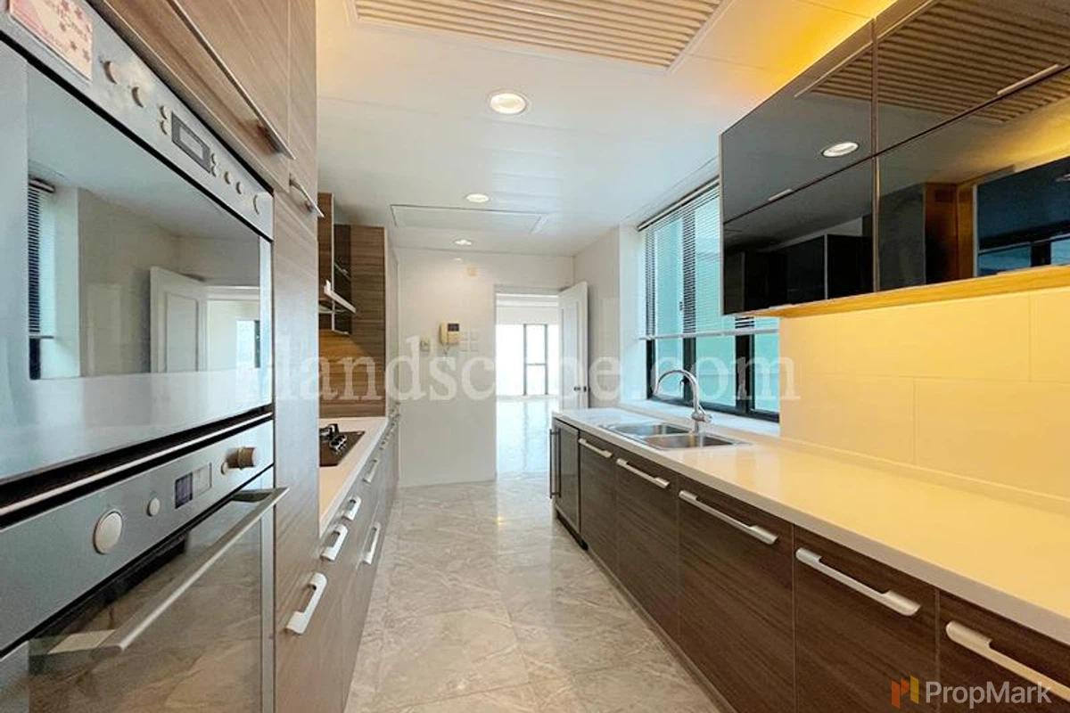 The Harbourview - Photo 8