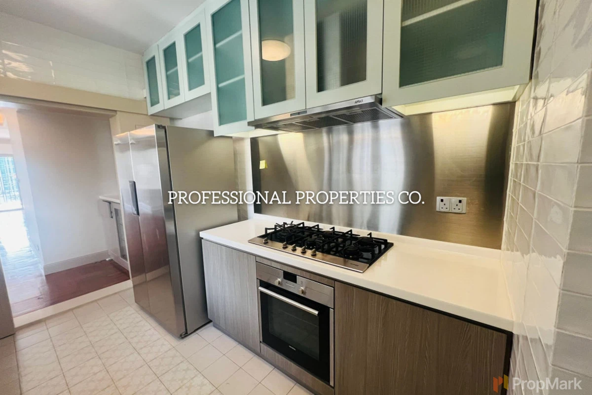 Repulse Bay Garden - Photo 10