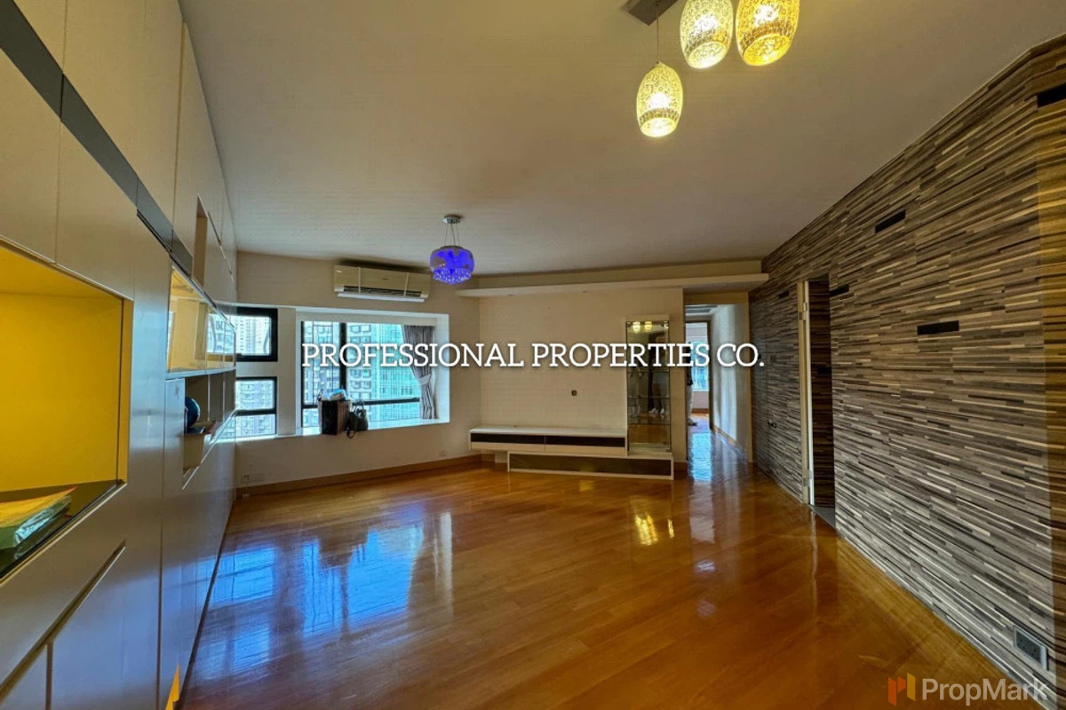 Park Towers - Photo 1