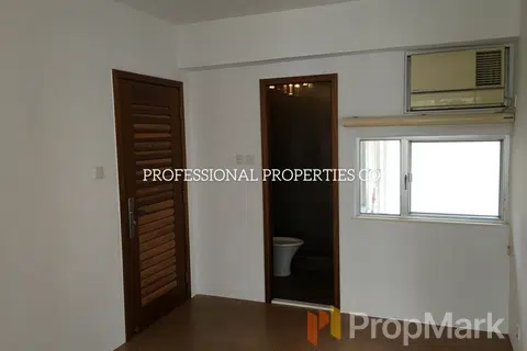 Happy Court - Photo 2