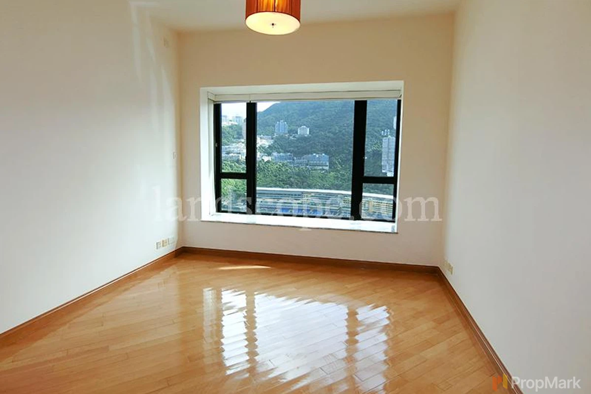 The Leighton Hill - Photo 4