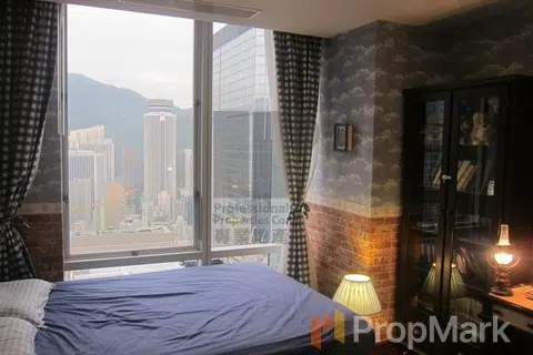 Convention Plaza Apartments - Photo 3