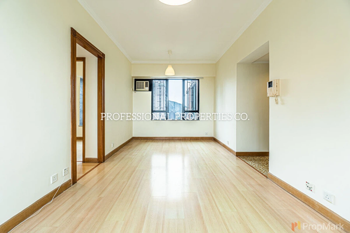 Ying Piu Mansion - Photo 17