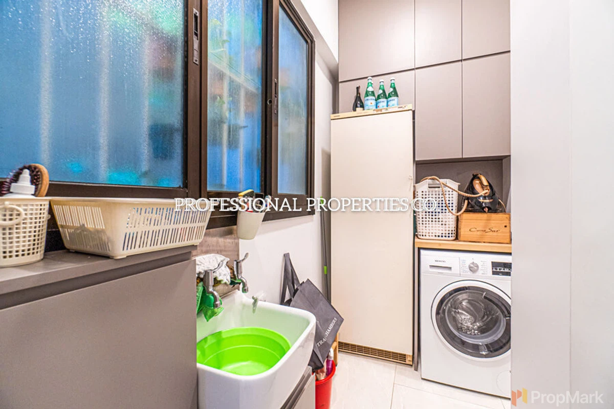 Manly Mansion - Photo 16