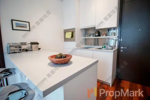 J Residence - Photo 5