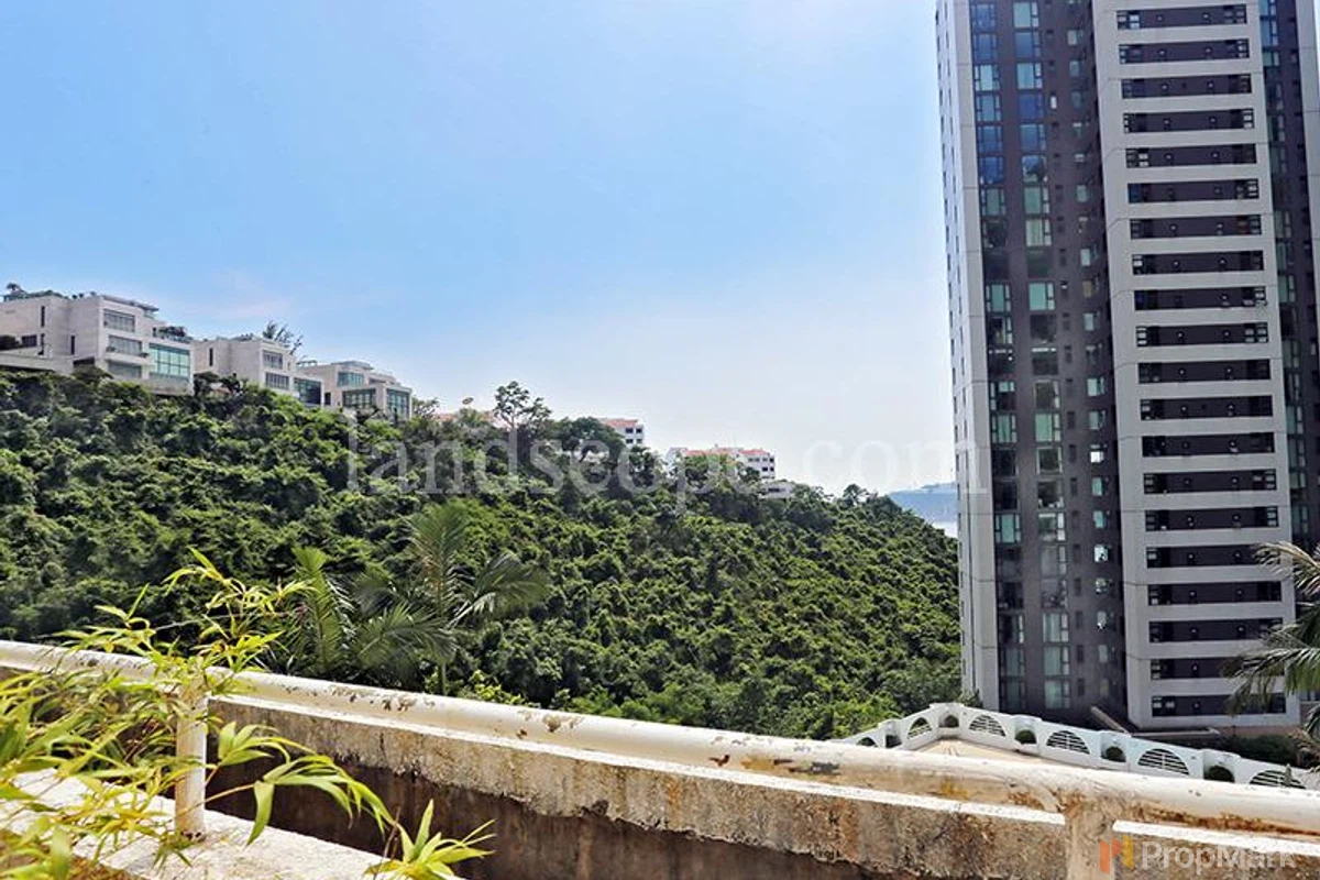 South Bay Towers - Photo 3