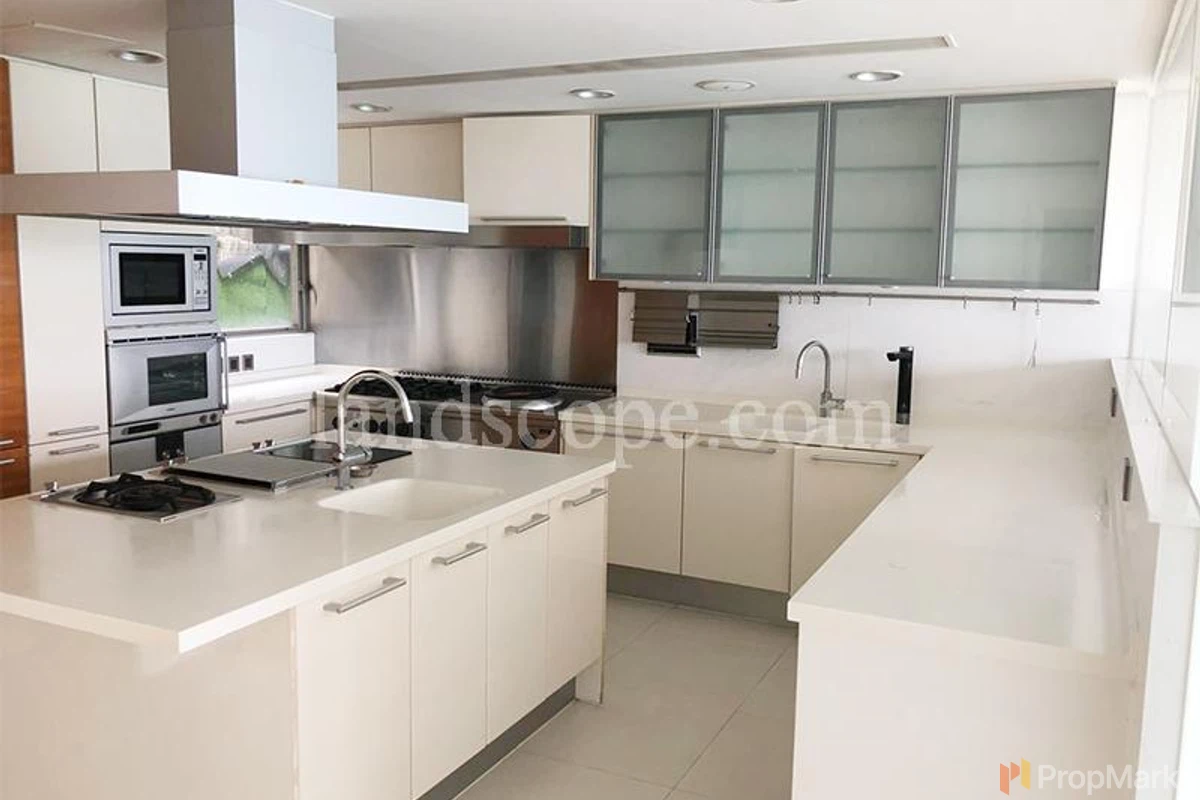 8 Tai Tam Road - Photo 12