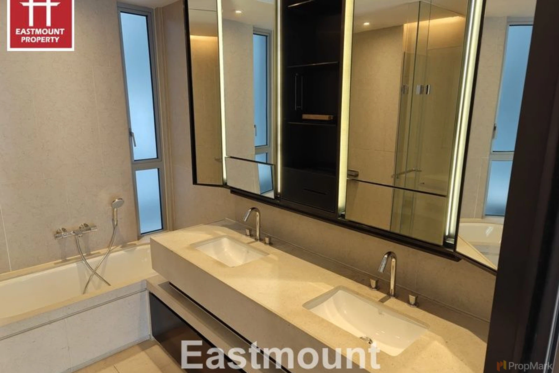 Mount Pavilia - Photo 10