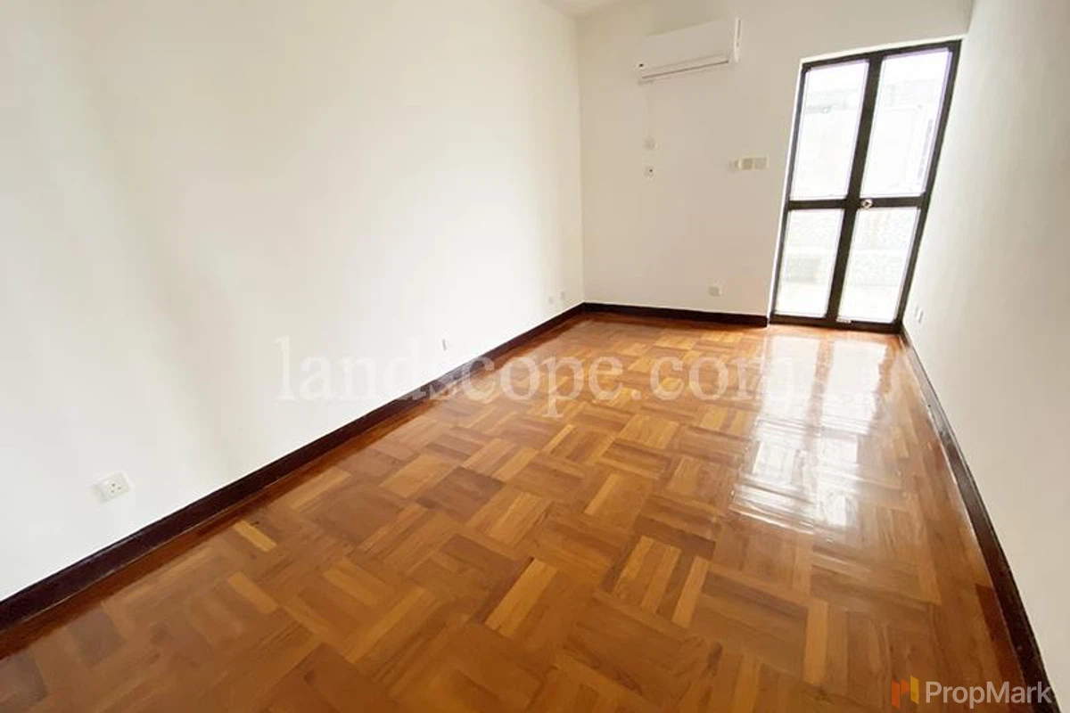 Tai Tam Crescent - Photo 8