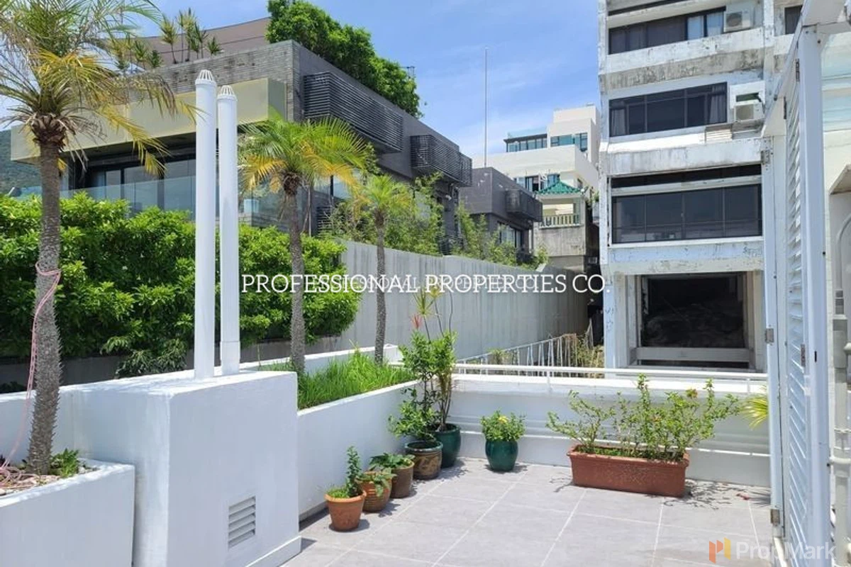 Coral Villas - Photo 11