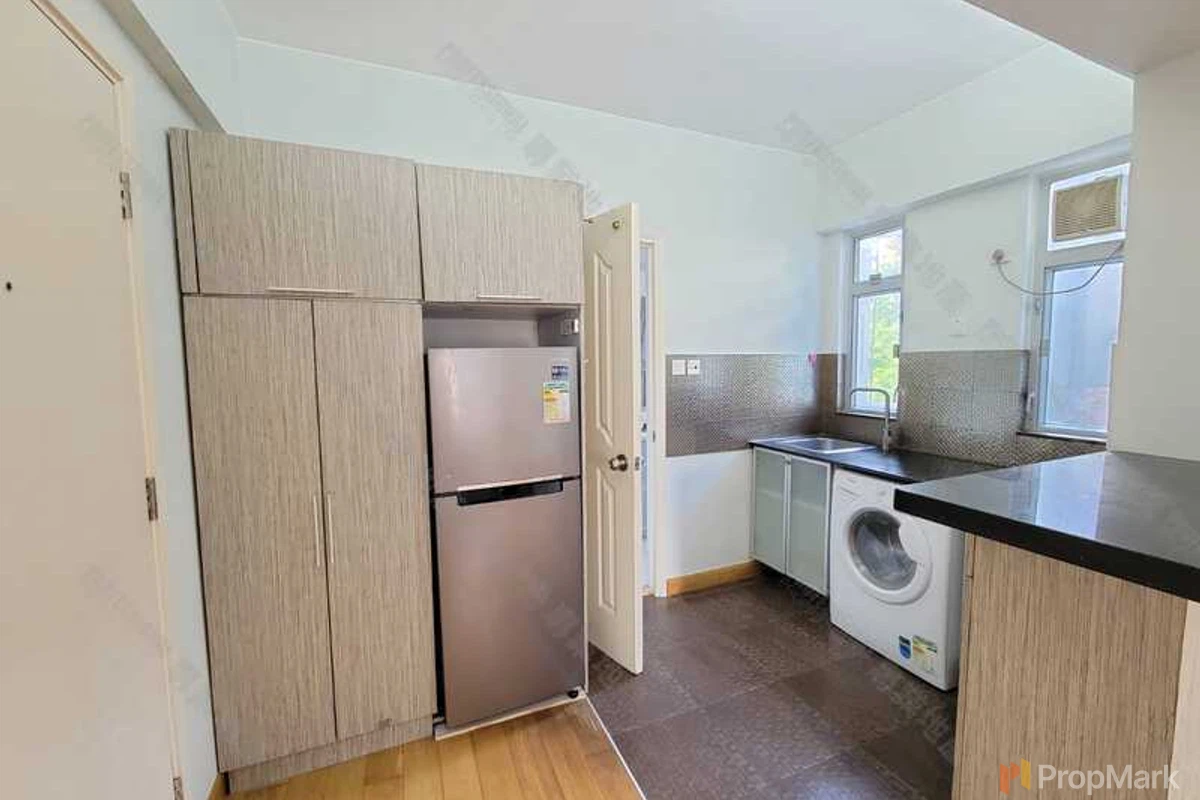 Yee Fung Building - Photo 1