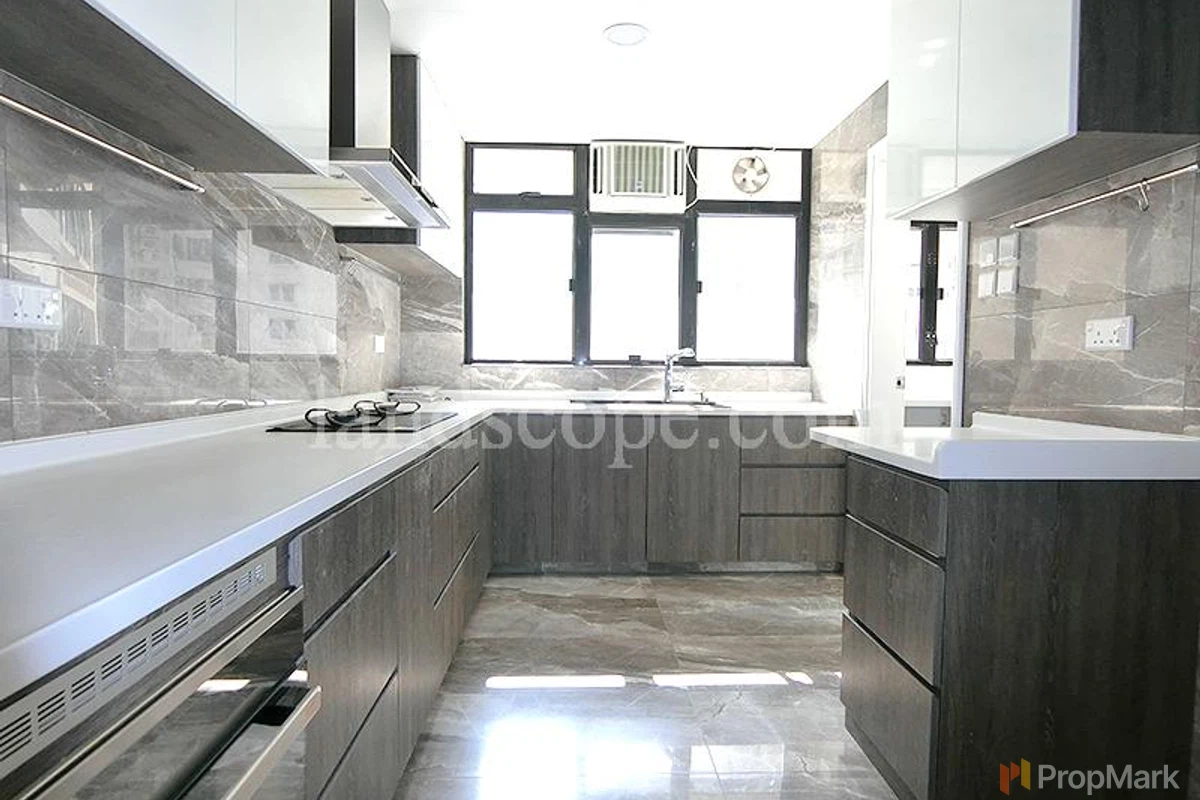 Clovelly Court - Photo 10