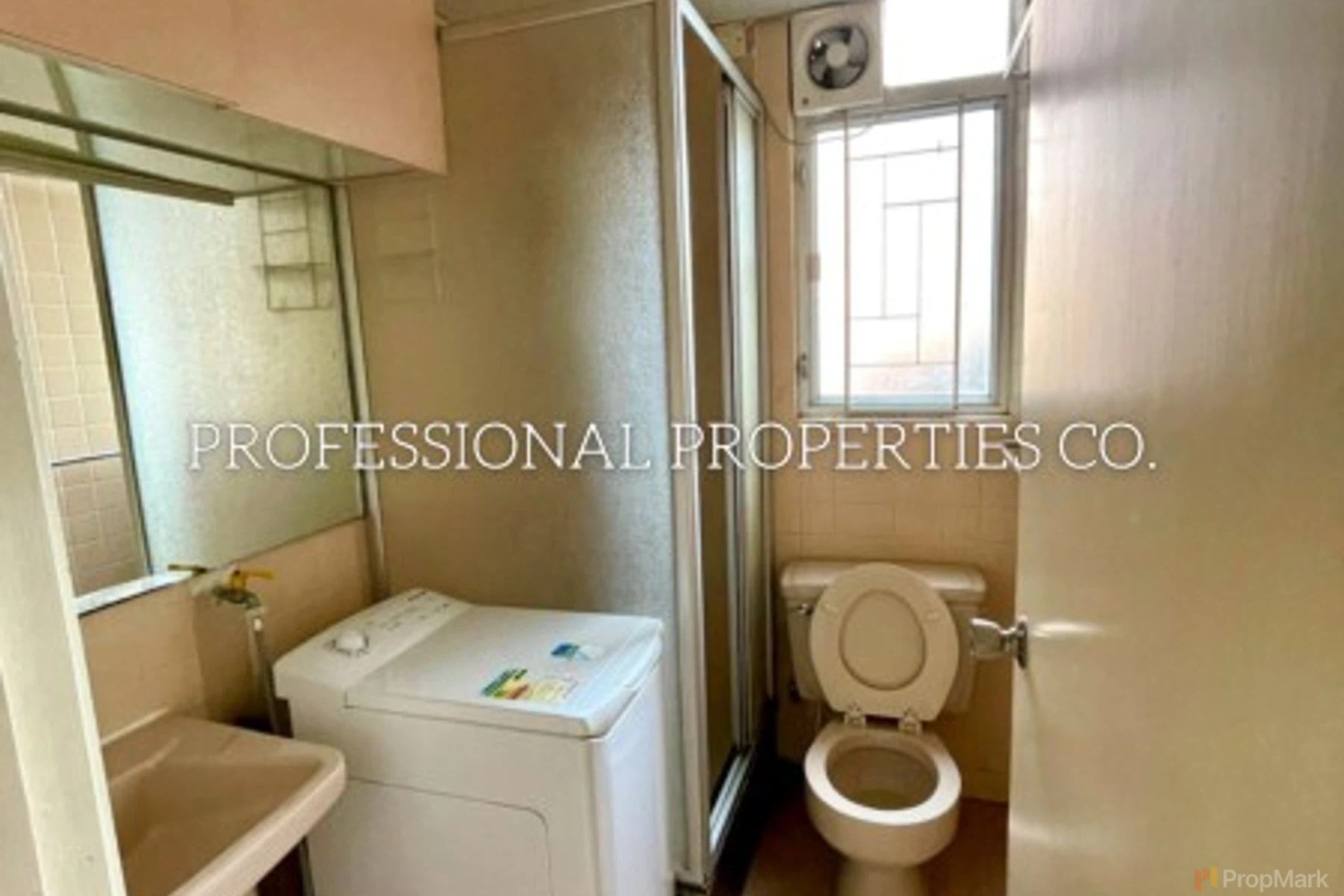 Sherwood Court - Photo 12