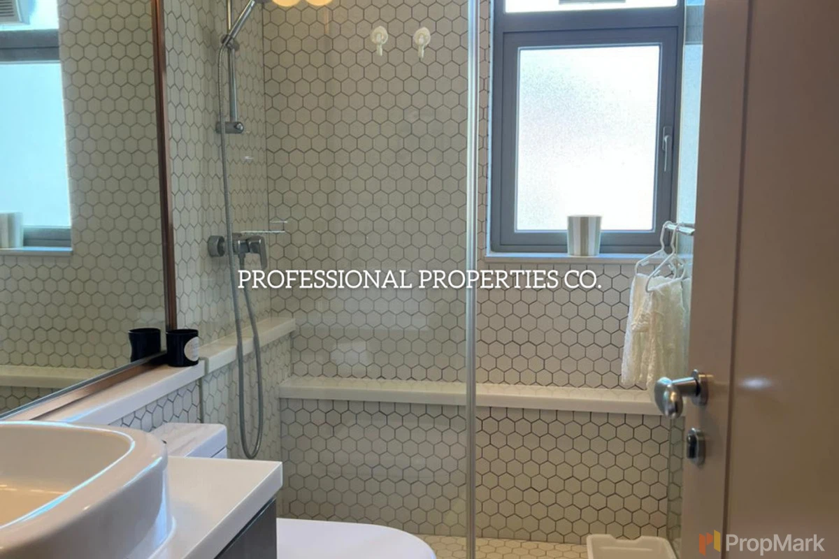 Repulse Bay Garden - Photo 12