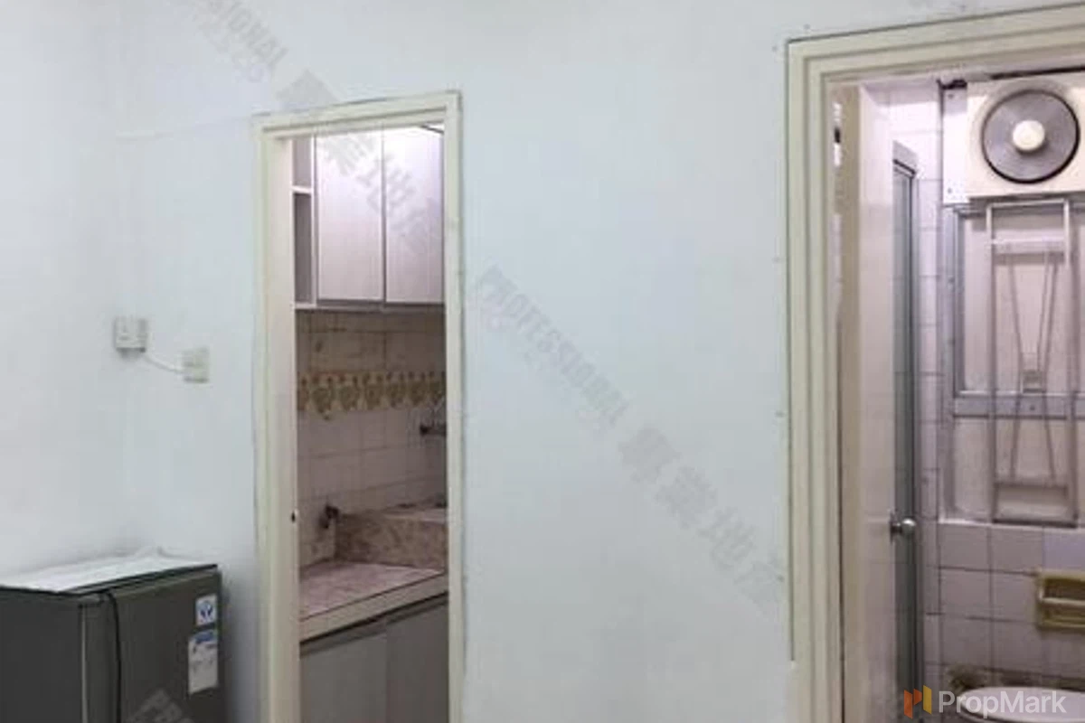 Jade Court - Photo 1