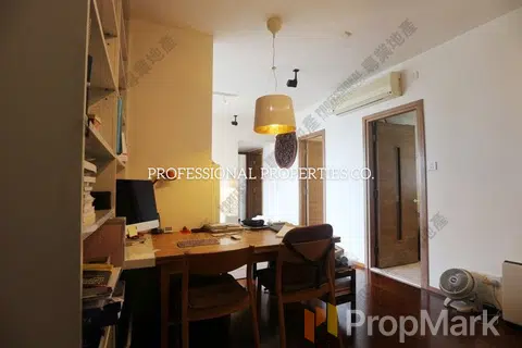 CentreStage - Photo 5