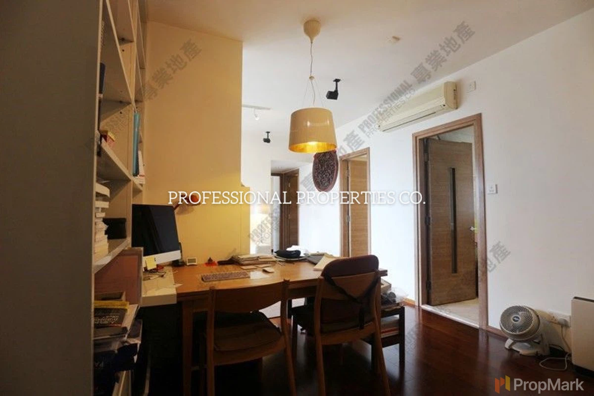 CentreStage - Photo 5