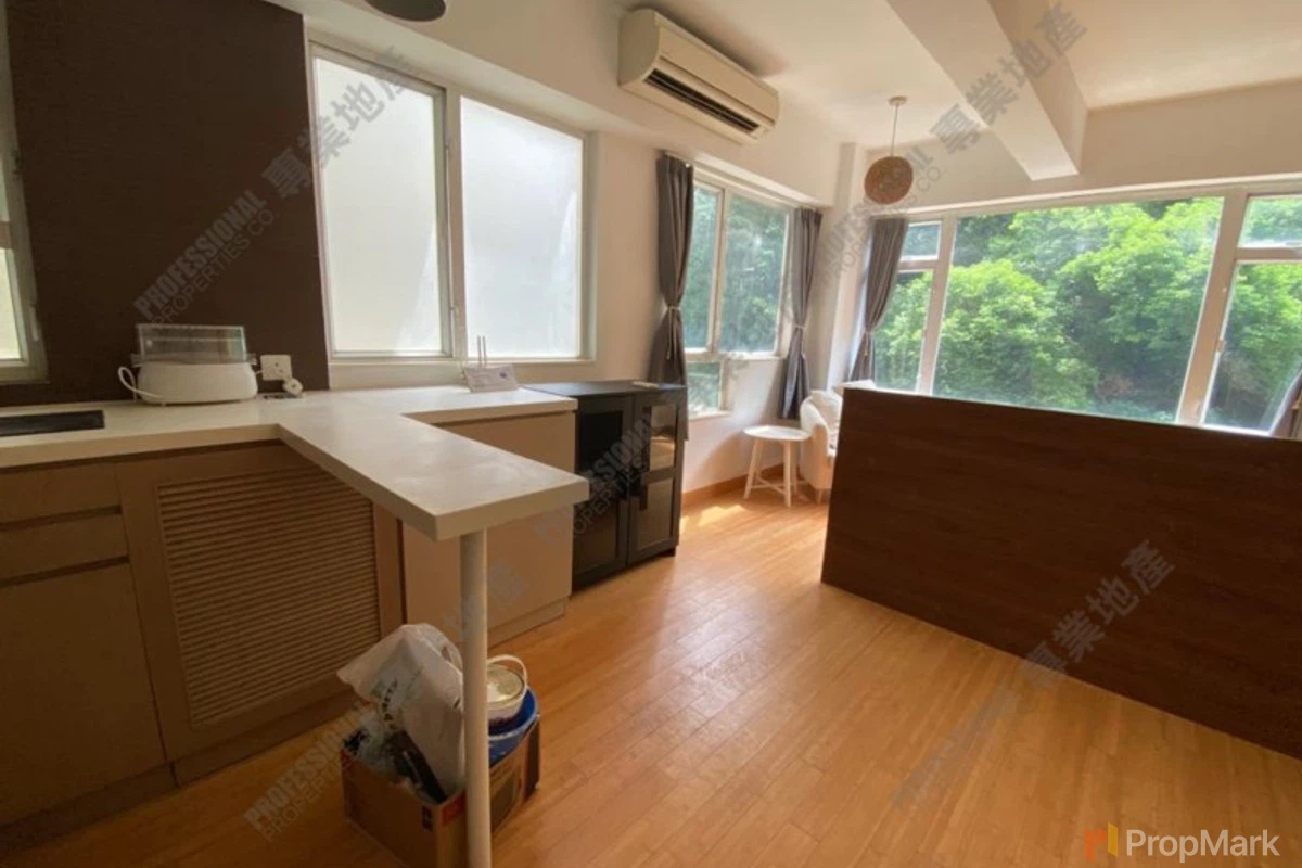Hoi Tao Building - Photo 1