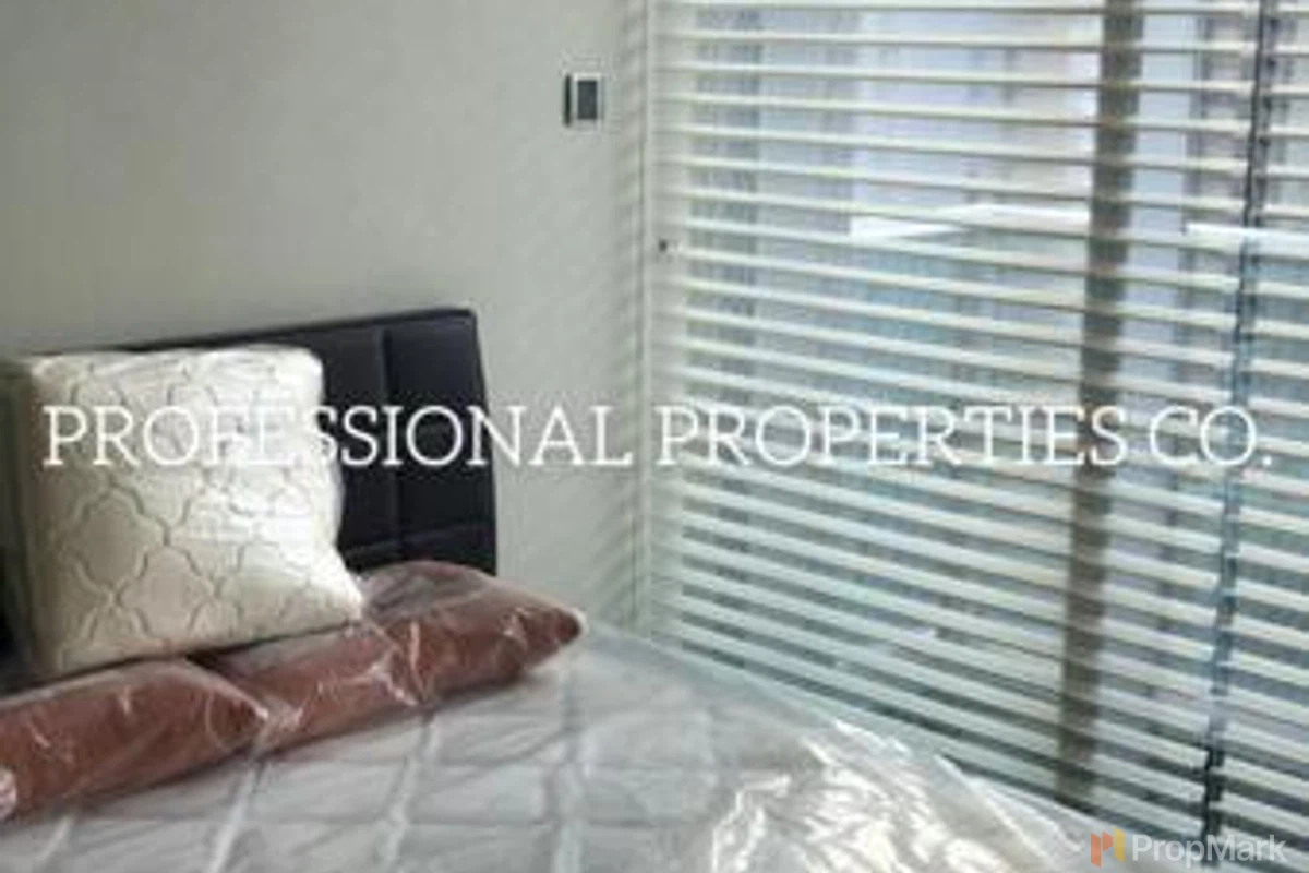 J Residence - Photo 6