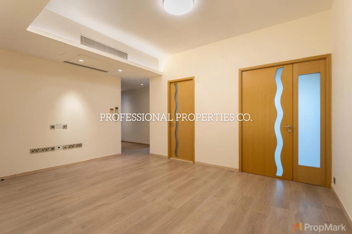 The Beachfront - Photo 22