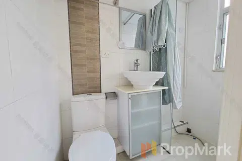 Yee Fung Building - Photo 2