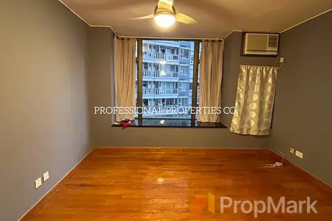 Hollywood Terrace - Photo 2