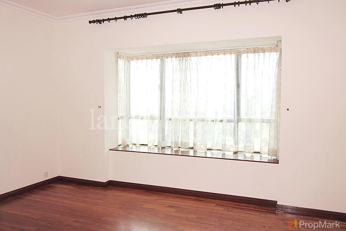 Dynasty Court - Photo 3