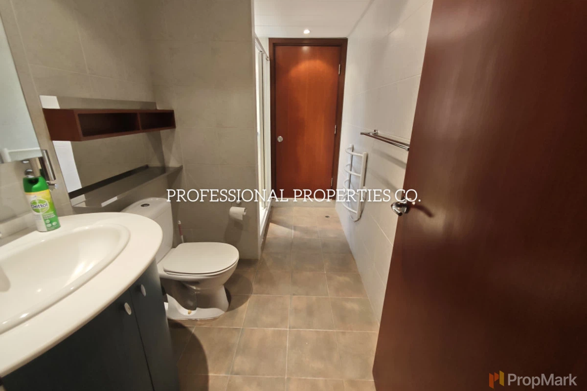 Elm Tree Towers - Photo 10