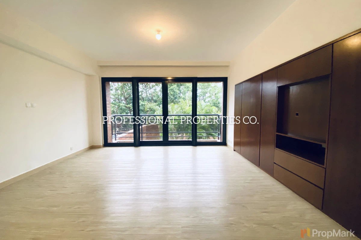 The Somerset - Photo 20