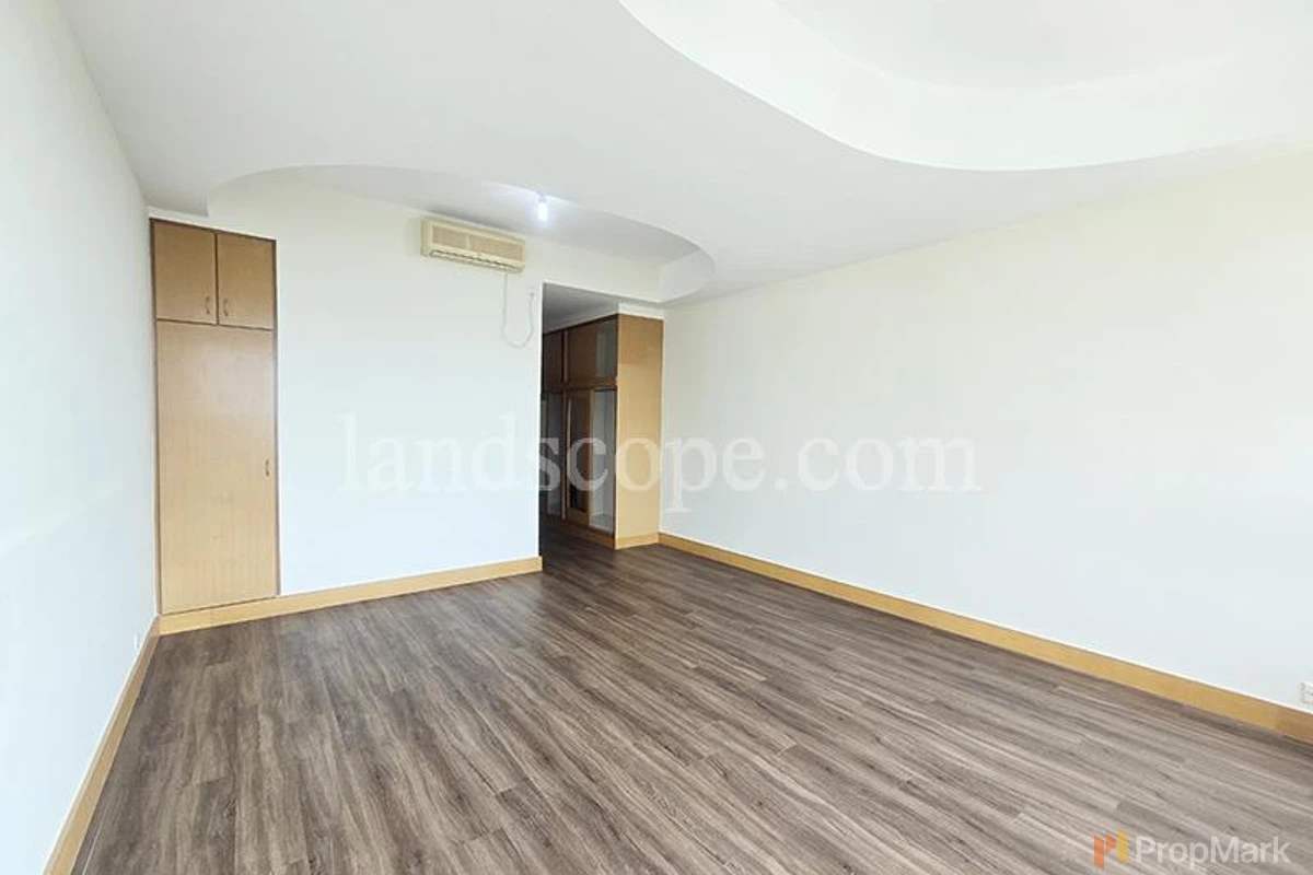 Riviera Apartments - Photo 6