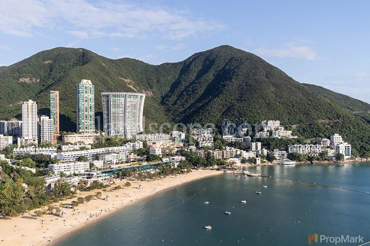 The Beachfront - Photo 2