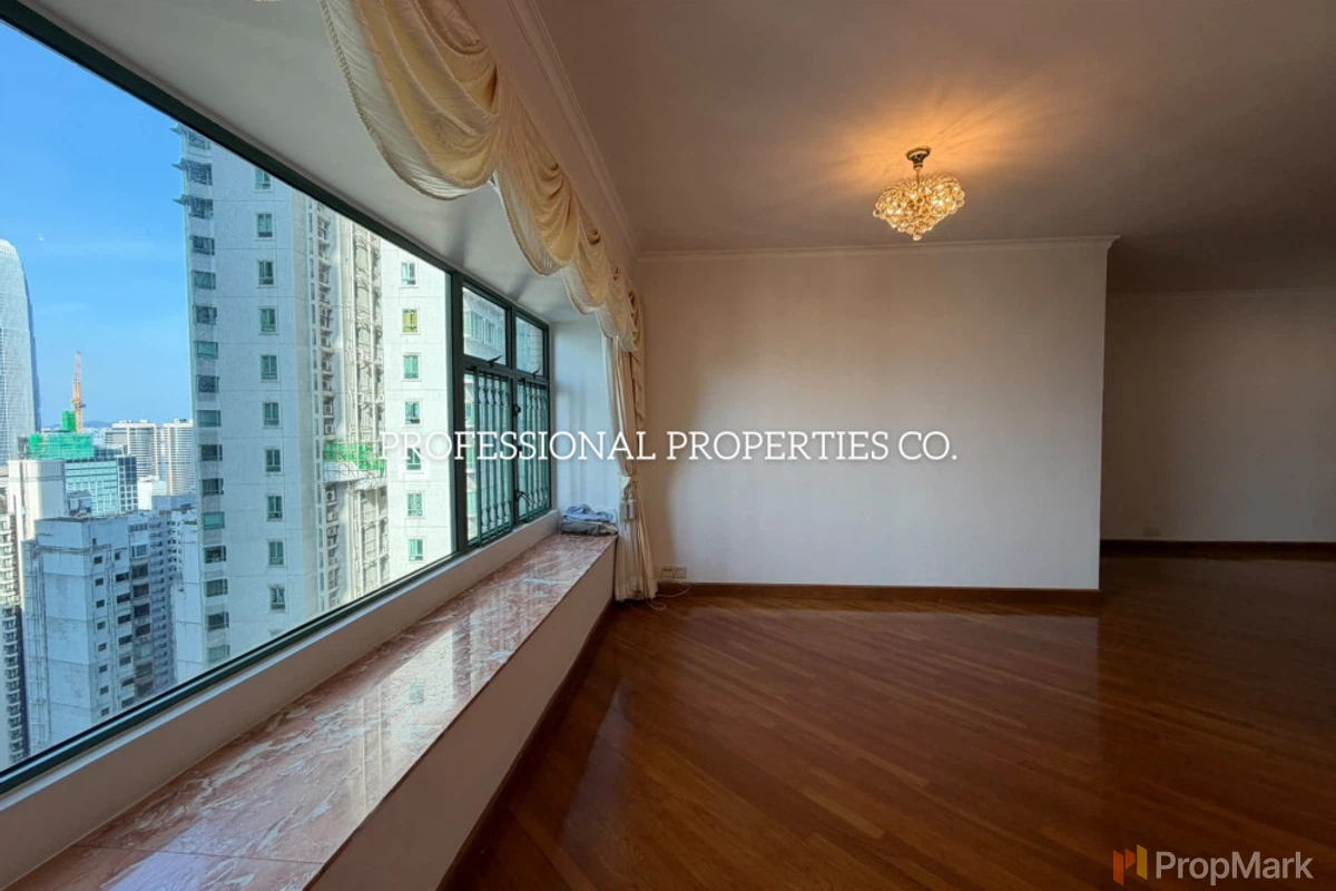 Robinson Place - Photo 2