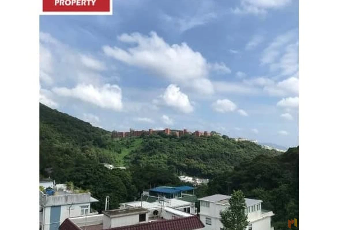 Leung Fai Tin - Photo 1