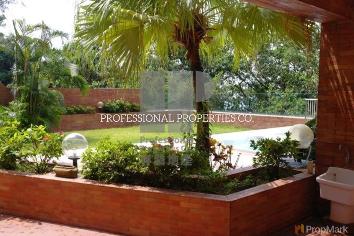 The Somerset - Photo 38