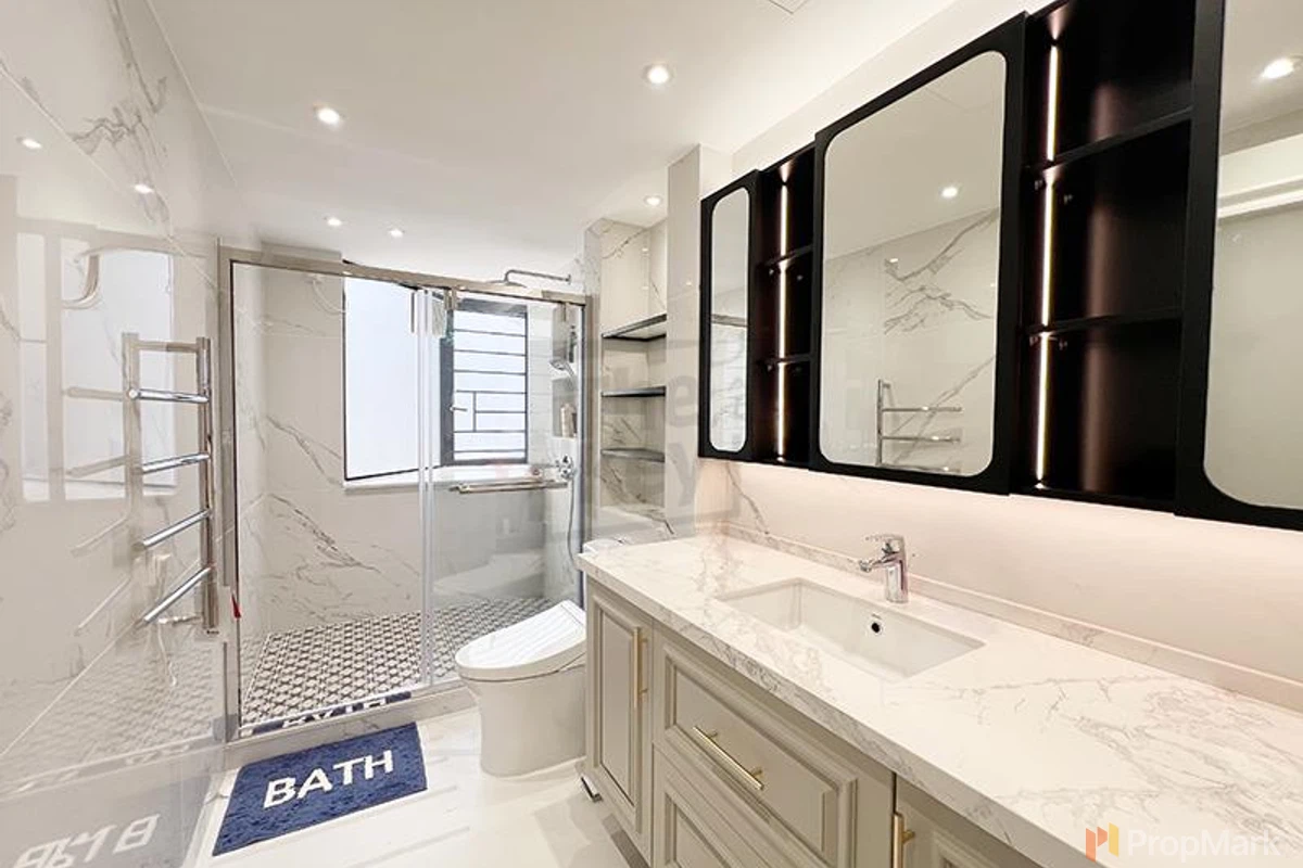 South Bay Towers - Photo 9