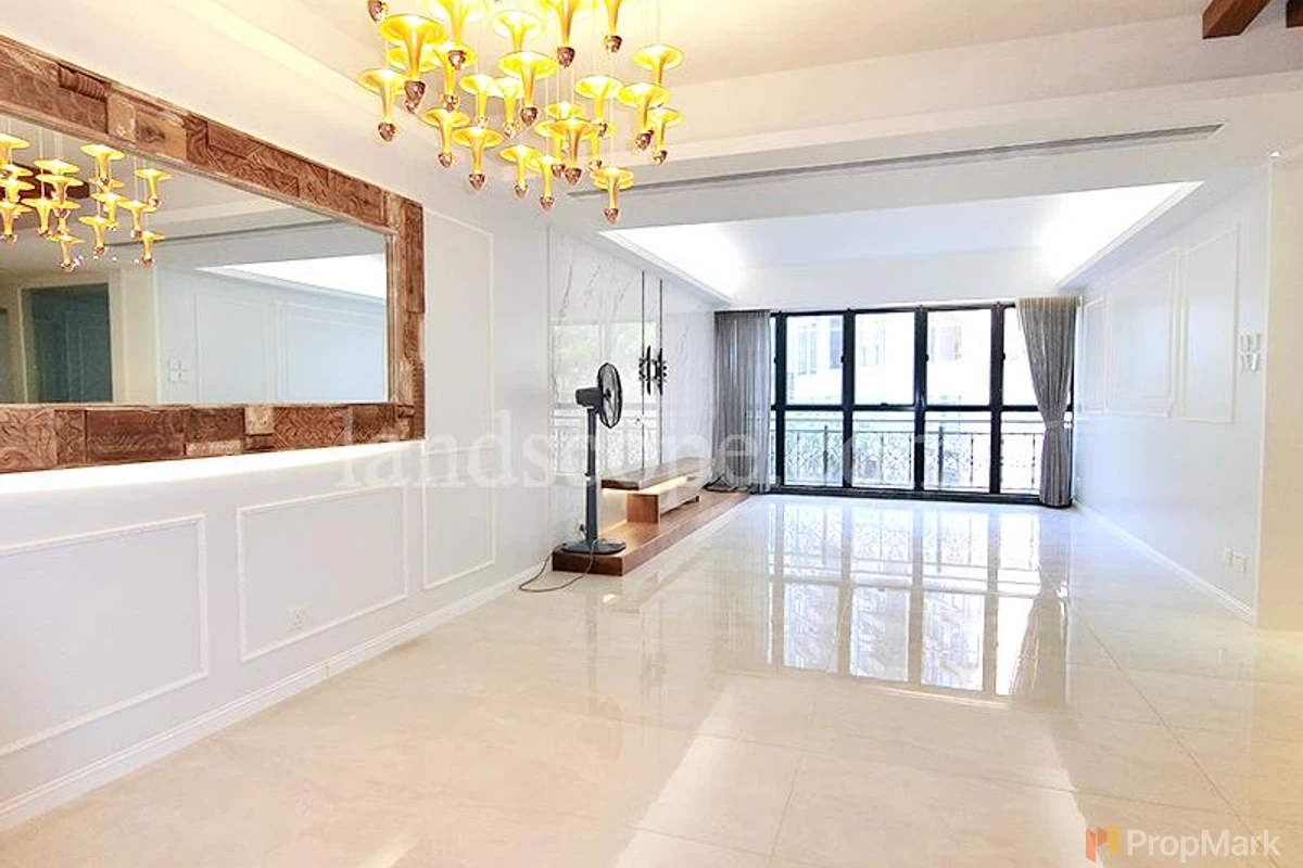 Clovelly Court - Photo 1