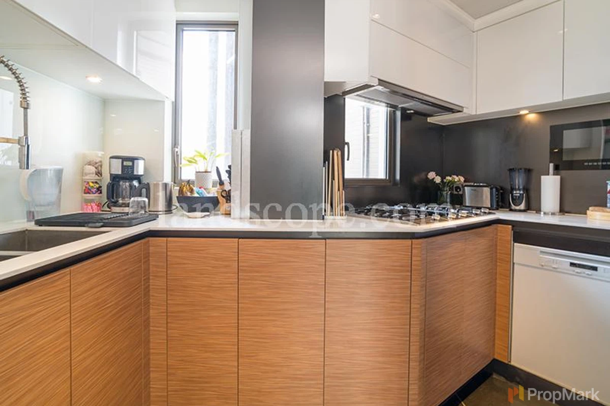 Regent Hill - Photo 9