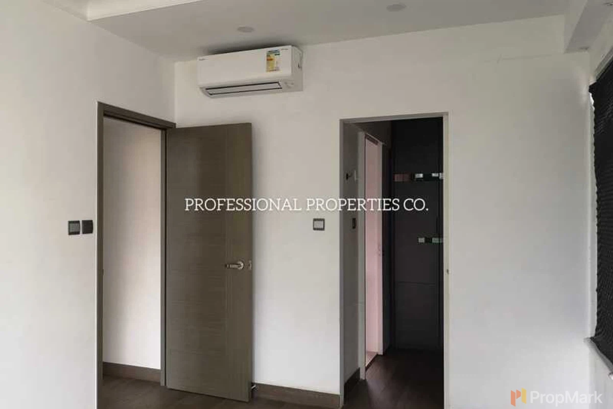 Stanford Villa - Photo 9