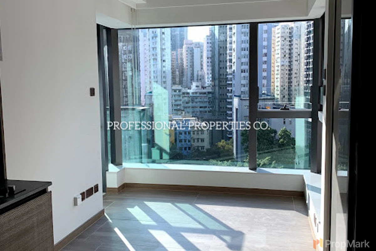 One Artlane - Photo 1
