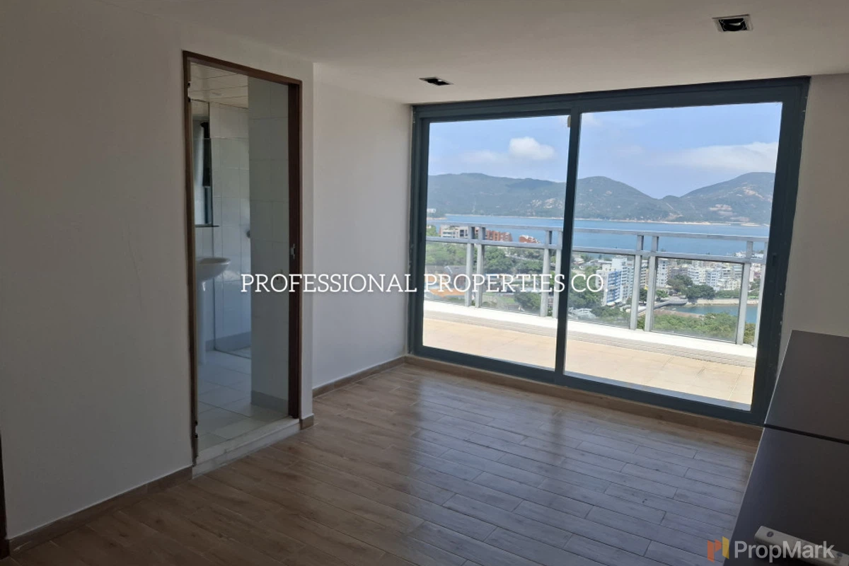 Cape Court - Photo 4