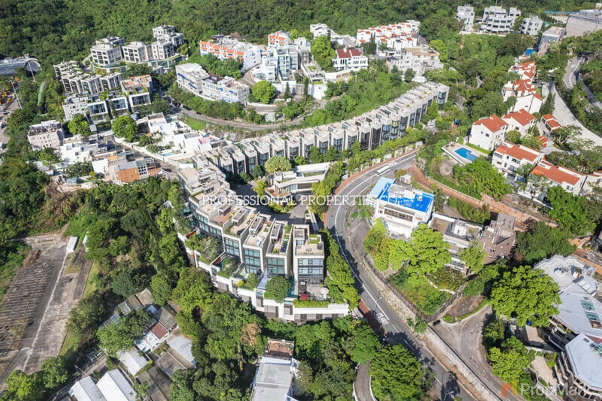 Shouson Peak - Photo 1