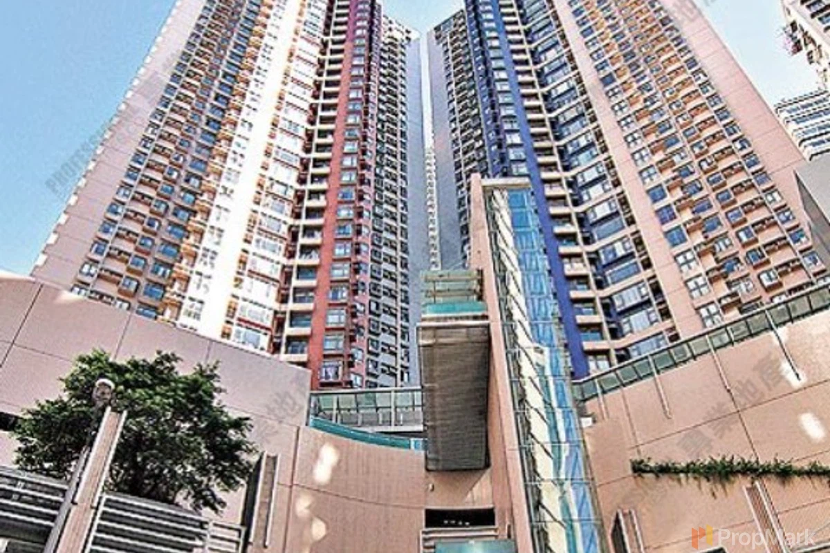 Hollywood Terrace - Photo 1