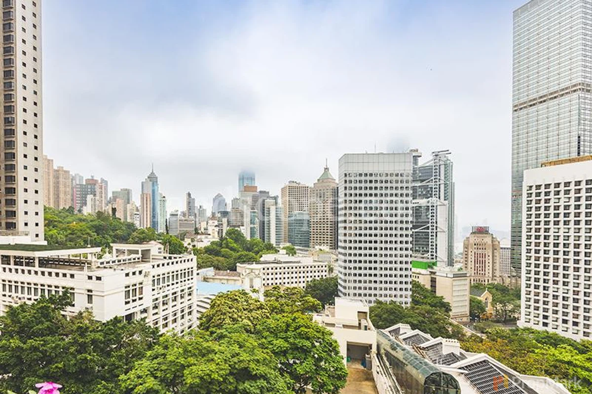 Yale Lodge - Photo 3