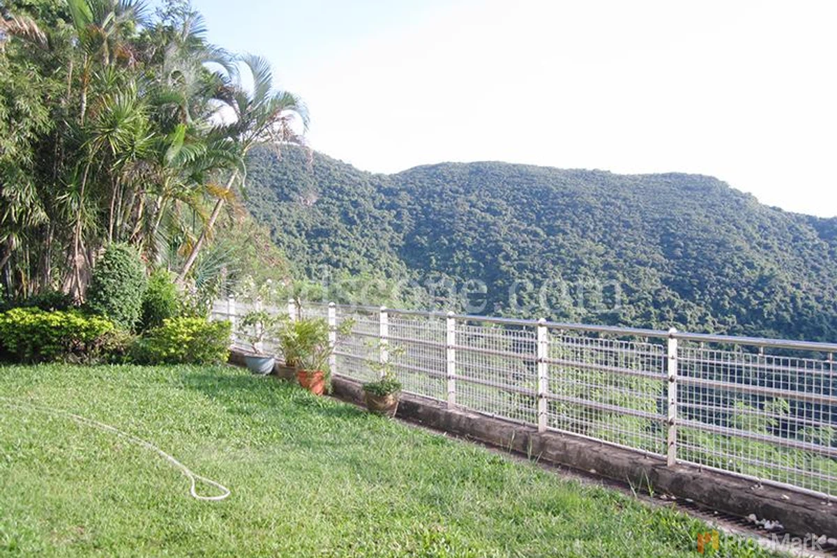 6 Headland Road - Photo 4