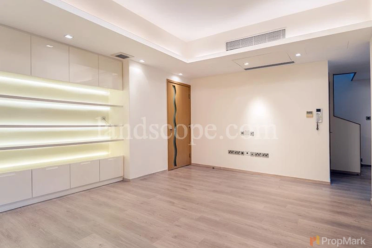 The Beachfront - Photo 8