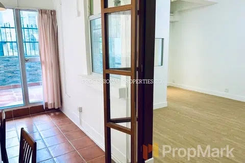 Silverstone Mansion - Photo 4